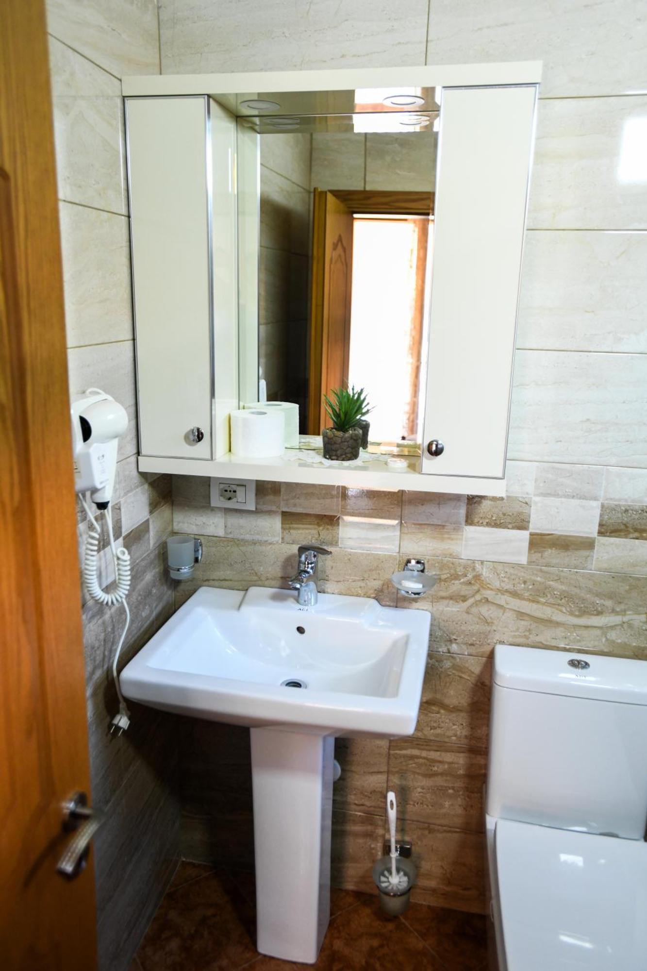 Rezidenca Aurel Center Villa Berat Exterior photo