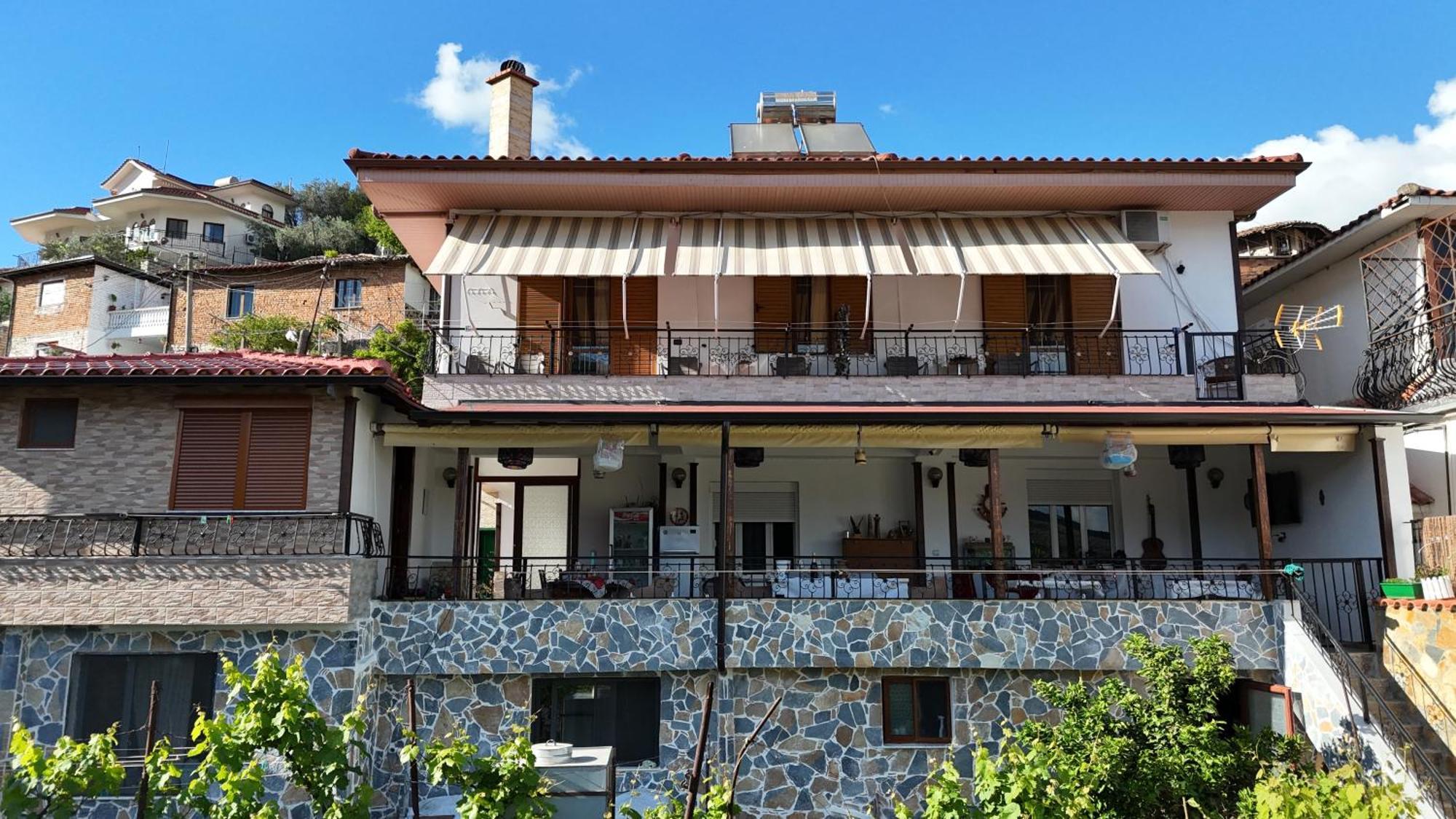 Rezidenca Aurel Center Villa Berat Exterior photo
